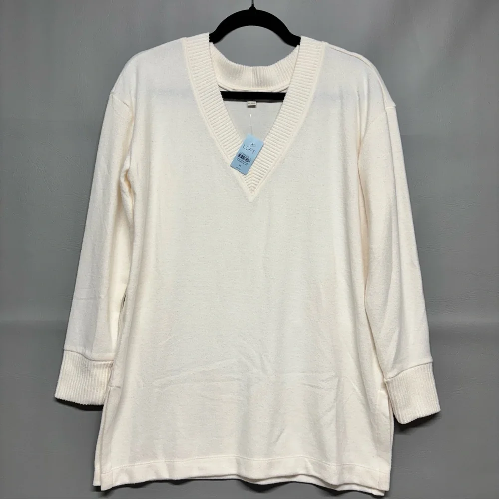 ✨LOFT V-Neck Pullover Sweater Cream Knitted Long Sleeve Size MP